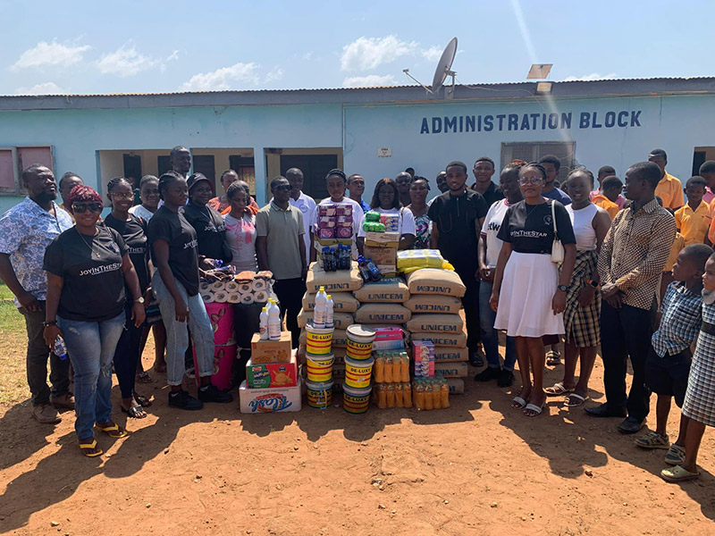 Spendenaktion für die Blinden- und Gehörlosenschule in Bechem